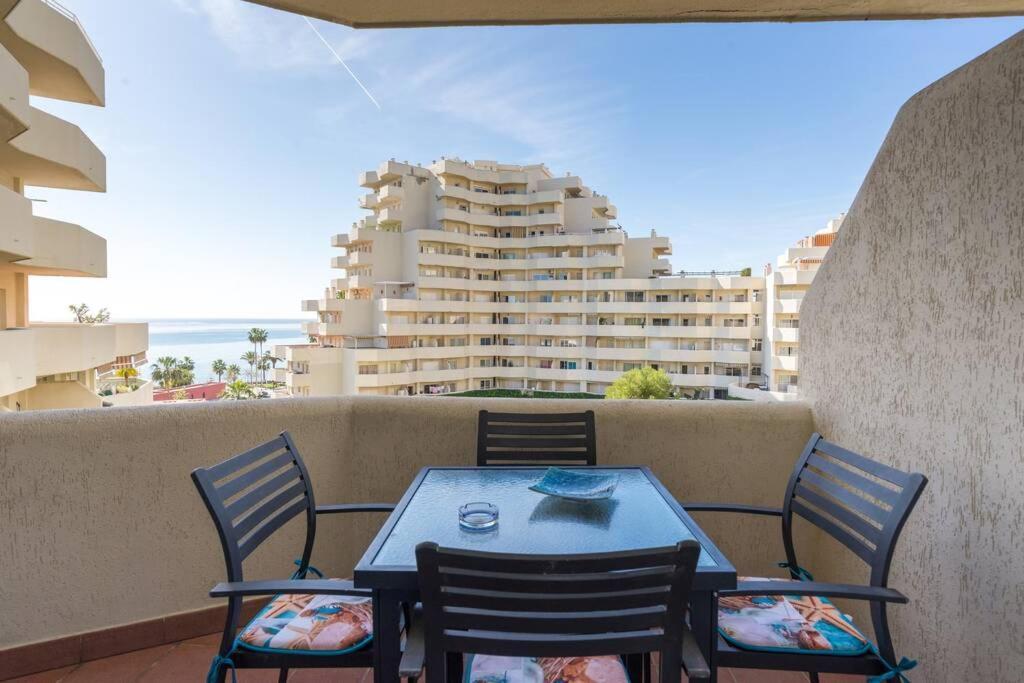 Sol Apartment - C&G Benal Beach Benalmádena Extérieur photo