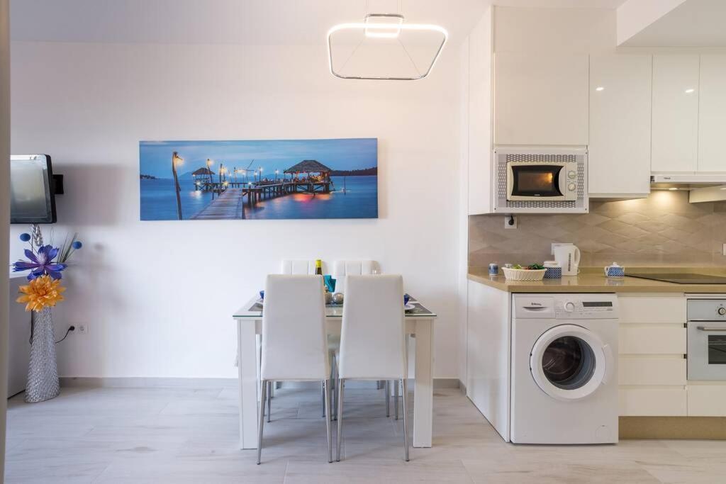 Sol Apartment - C&G Benal Beach Benalmádena Extérieur photo