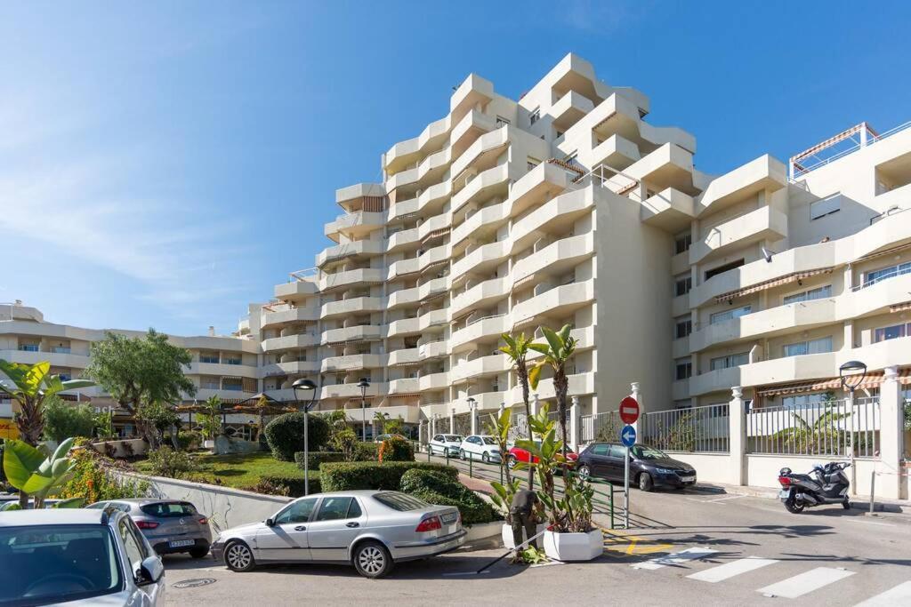 Sol Apartment - C&G Benal Beach Benalmádena Extérieur photo