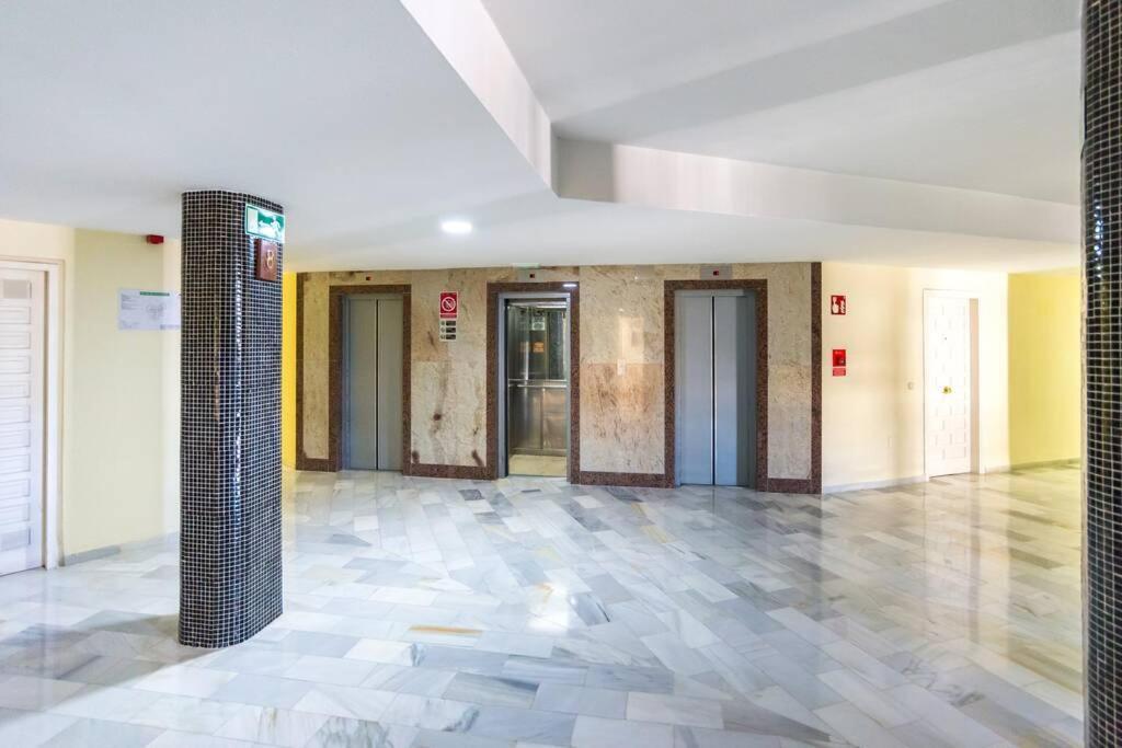 Sol Apartment - C&G Benal Beach Benalmádena Extérieur photo